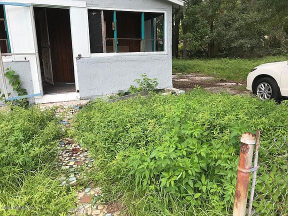3rd image of 1763 W 27th St