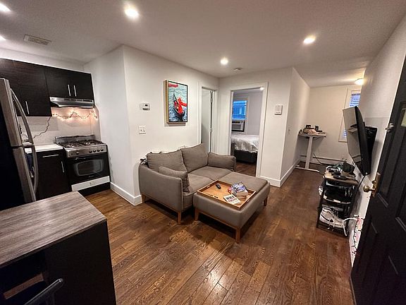 4th image of 751 Sterling Pl APT 1F