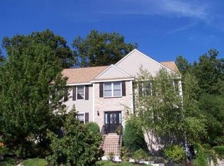 5 Litchfield Rd, Peabody, MA 01960