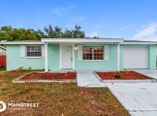 9226 Rainbow Ln, Pt Richey, FL 34668