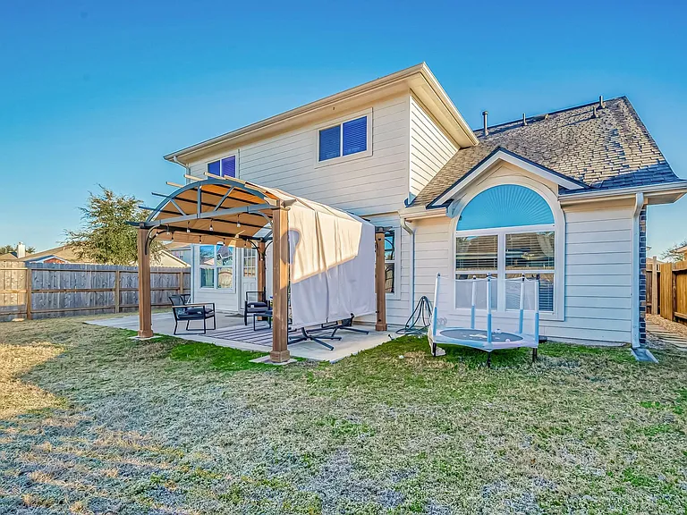 17923 Cypress Side Dr — Photo 48