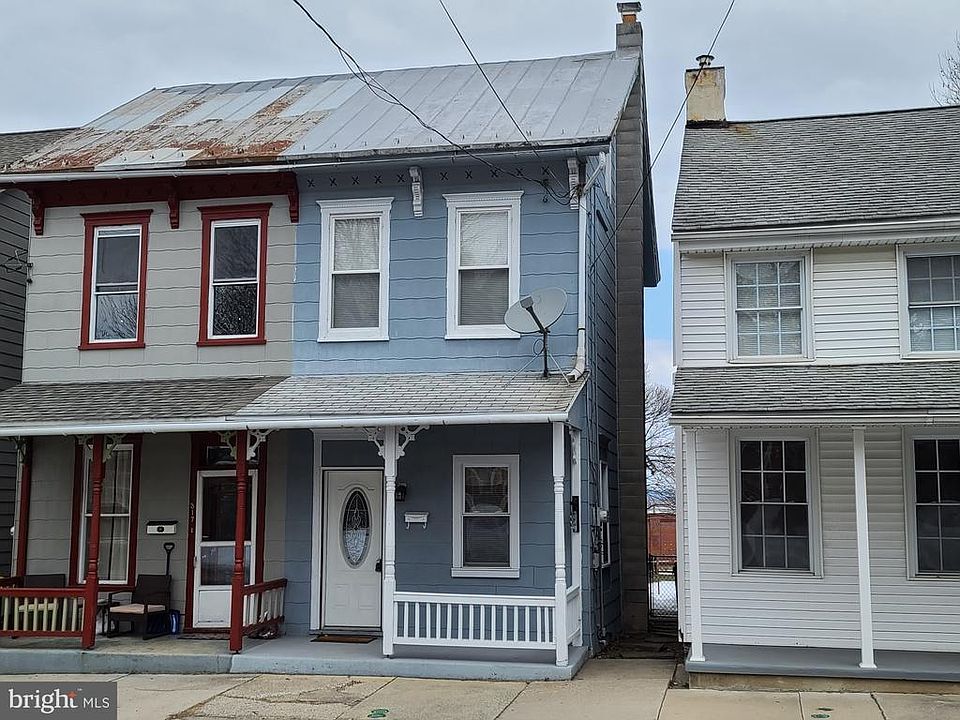 315 W High St, Womelsdorf, PA 19567 Zillow