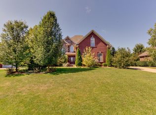 79 Persimmon Ridge Dr, Louisville, KY 40245