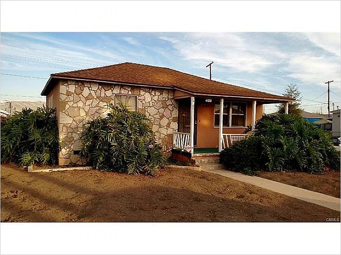 2nd image of 400 N Broadacres Ave
