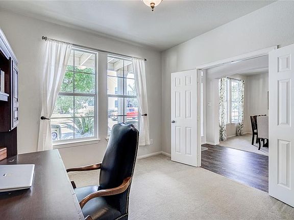 5th image of 1481 Bristol Ln