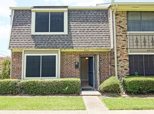 4820 Milwee St #1, Houston, TX 77092