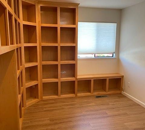5th image of 2359 Mount Davidson Dr