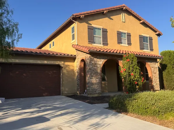 35670 Ginger Tree Dr, Winchester, CA 92596