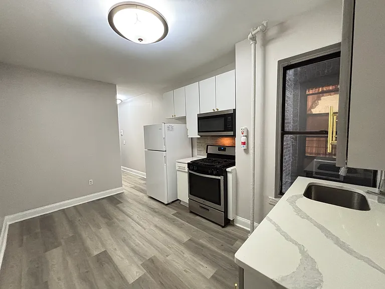 5300 Palisade Ave #203A — Photo 2