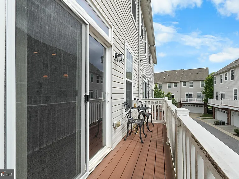 9624 Westerdale Dr — Photo 34