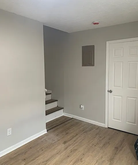 213 W Main St #2 — Photo 4