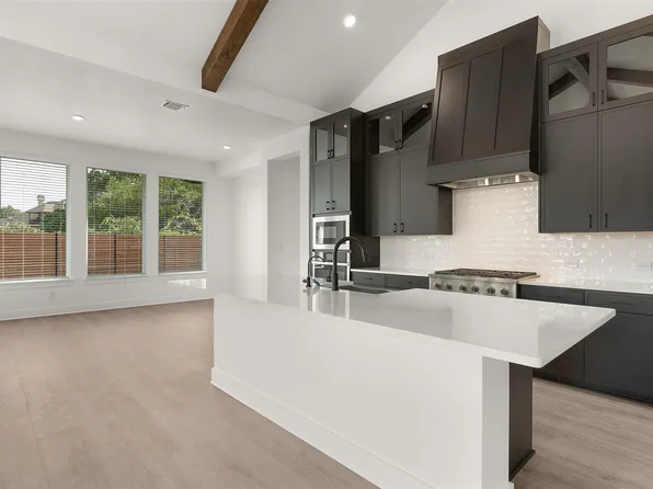 2105 Tobiano Trce, Georgetown, TX 78633