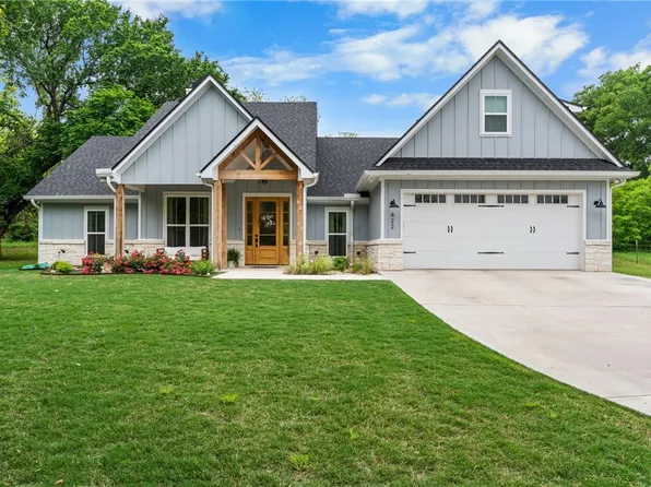 422 12th St, Valley Mills, TX 76689