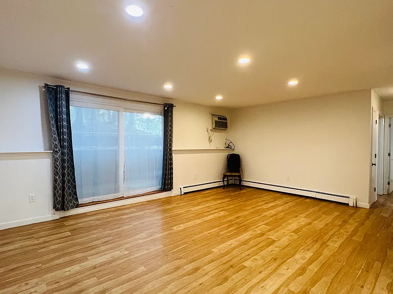 43 Jacqueline Rd #1 — Photo 3