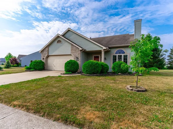 255 Broadmore Cir, Angola, IN 46703