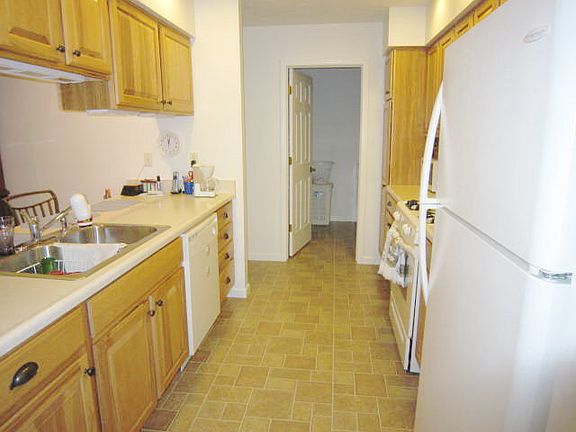 2nd image of 1743 Deermeadow Ct