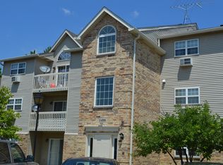 1498 W Sand Bar Ct UNIT 1D, Round Lake Beach, IL 60073