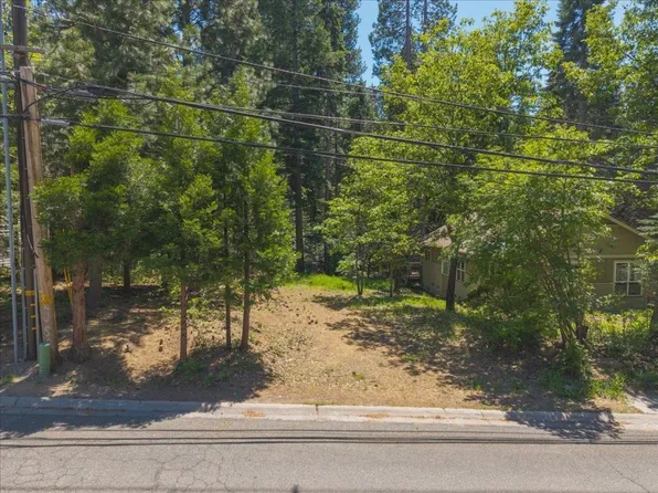 531 McCloud Ave, Mount Shasta, CA 96067