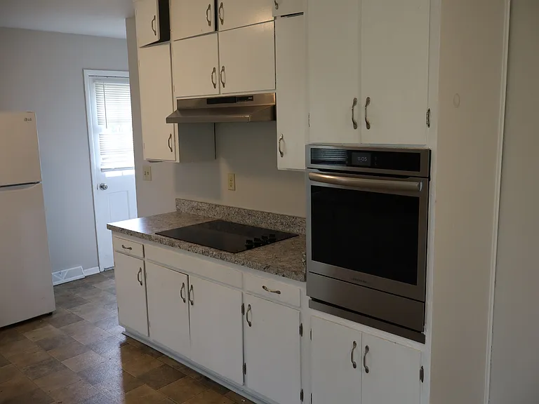 6615 N Holly St — Photo 29