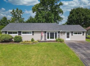 1601 Ridgewood Ct, Twinsburg, OH 44087