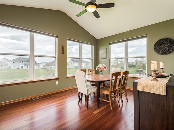 1626 Edgewater-24