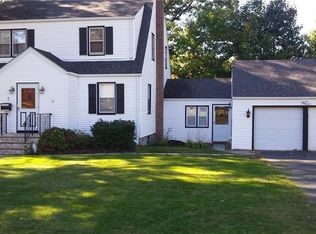 1 Henry Ct, Nanuet, NY 10954