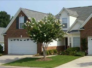 206 Chadwyck Ct, Greenville, SC 29615