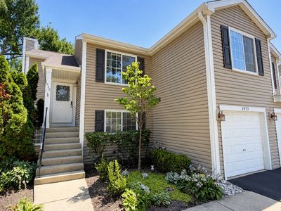 1975 Windsong Dr, Schaumburg, IL, 60194