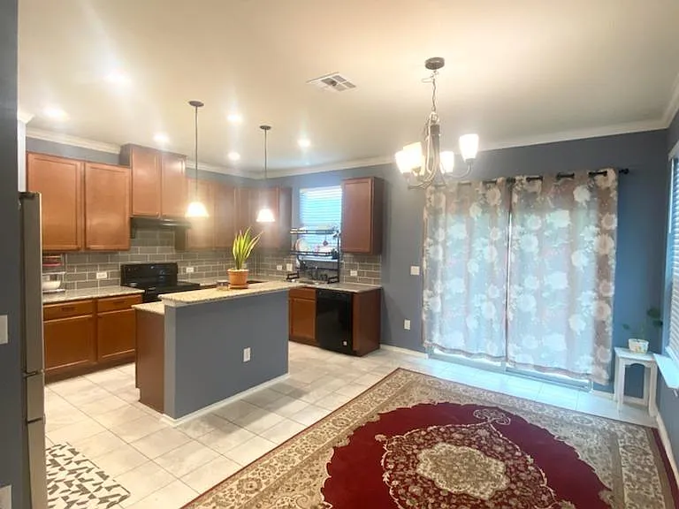 700 Screech Owl Dr — Photo 24