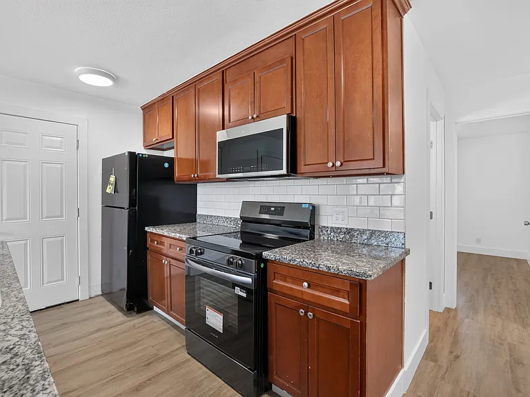 2786 Grove Ave #2786 — Photo 8