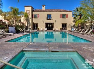 1049 S Villorrio Dr, Palm Springs, CA 92262