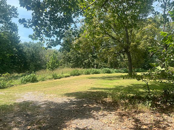 2nd image of 1759 E 555th Road