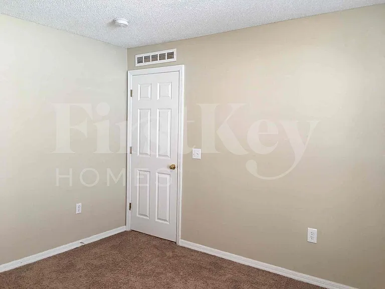3638 Queens Cove Blvd — Photo 21