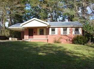277 Dixie Dr, Ozark, AL 36360