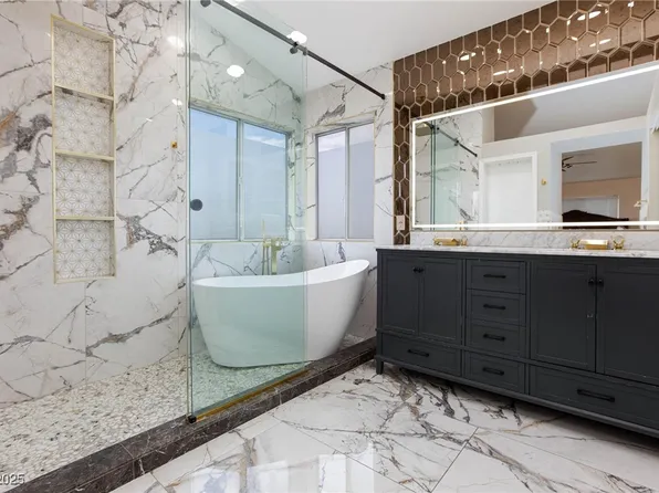 7970 Counterpoint Ln, Las Vegas, NV 89123