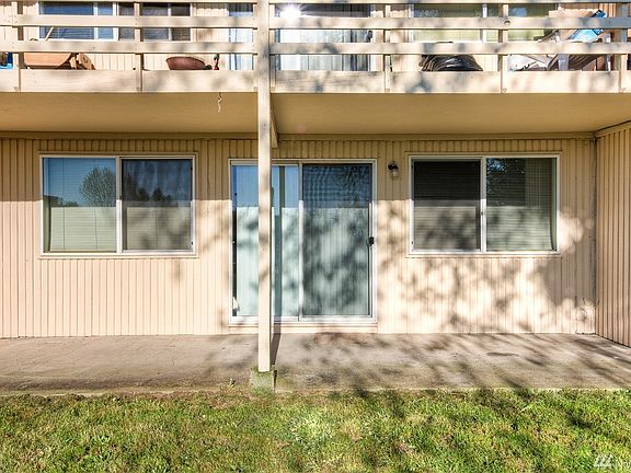 4th image of 22715 30th Ave S