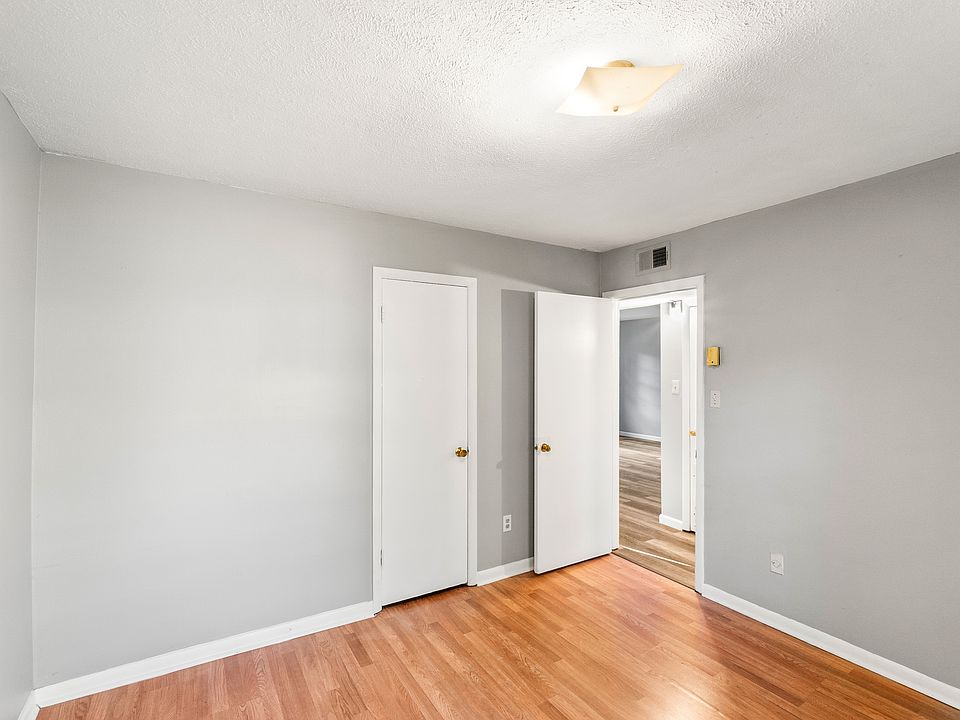 1st image of 5610 Jacksboro Pike APT 3