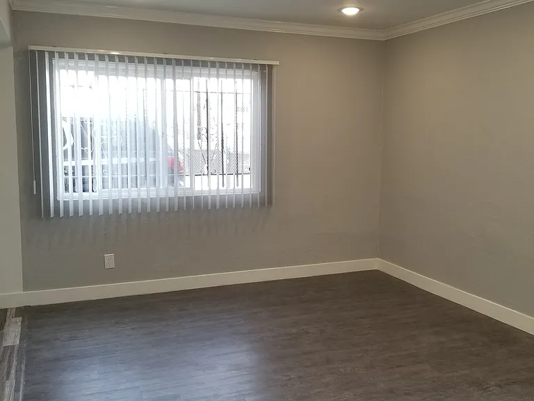 3463 W Florence Ave #4 — Photo 13