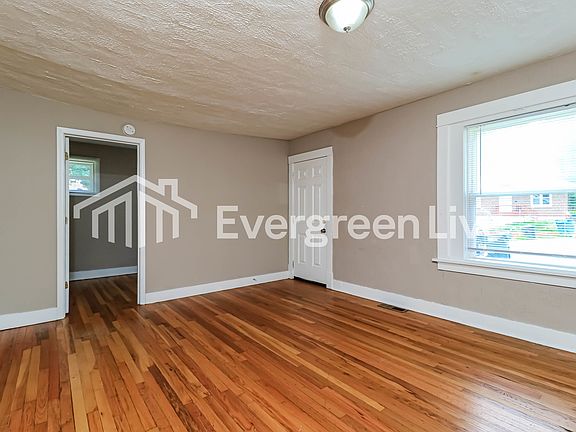 5th image of 3222 Welsberg Dr