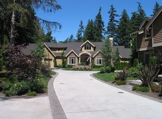 10703 226th St SW, Edmonds, WA 98020