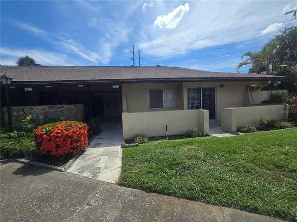 1508 16th Cir SE, Largo, FL 33771