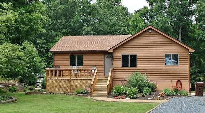 1st image of 10 Smokewood Dr