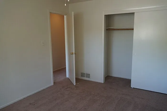 5356 Elsinore Way — Photo 12