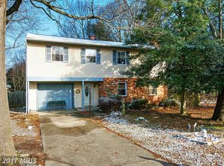 860 Chestnut Tree Dr, Annapolis, MD 21409
