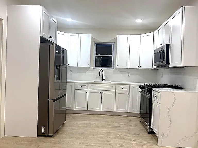 336A Danforth Ave #2 — Photo 6