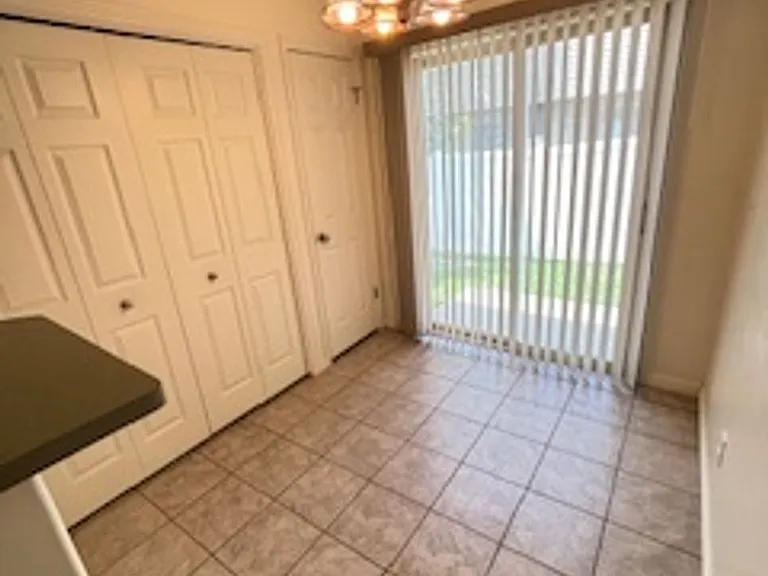 Brookshire Townhomes — Photo 4