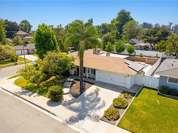 838 Banyan Dr, Redlands, CA 92373