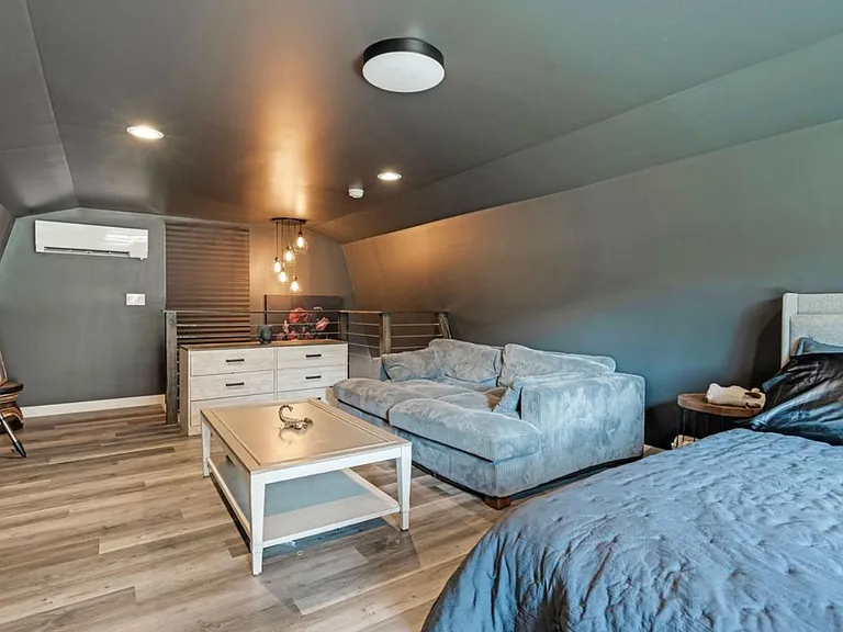 110 Mountain Meadow Rd — Photo 33