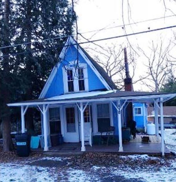 2nd image of 410 4th Ave