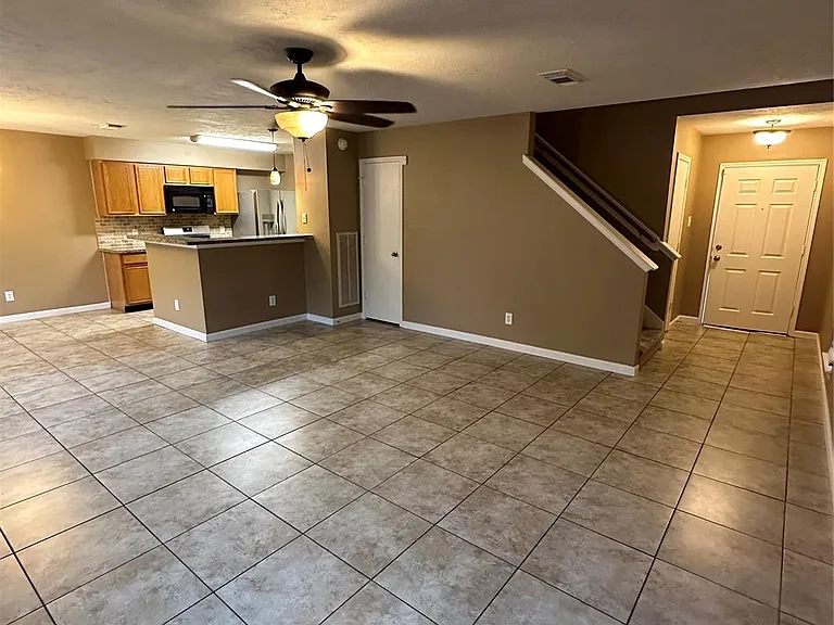 12110 Bowsman Dr — Photo 20